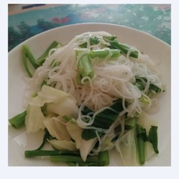 ขนมจีนผักลวก