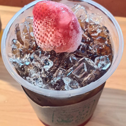 อเมริกาโน่ สตอเบอรี่ Coffee, Americano, Strawberry 美式草莓