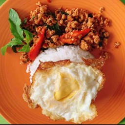 บ้านกระเพราพริกแห้ง🍛🌶️ เอื้ออาทรบ้านสร้าง อยุธยา