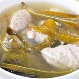หมูต้มใบชะมวง