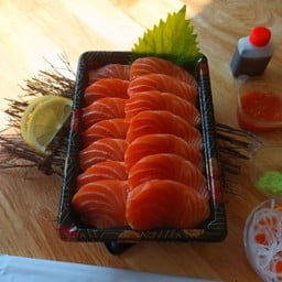 Dozo' Sushi (โดโซะ ซูชิ)