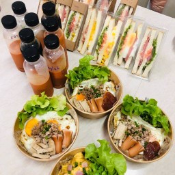 FAT CAT MAT CHA(แมวอ้วน)