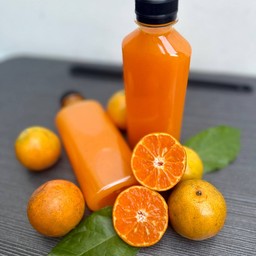 น้ำส้มคั้นสด ปริมาณ 250 ml.