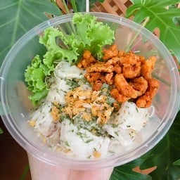 เส้นหมี่หมูสามชั้นต้ม