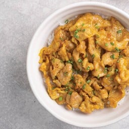 ข้าวหน้าหมูสันคอสะเต๊ะ