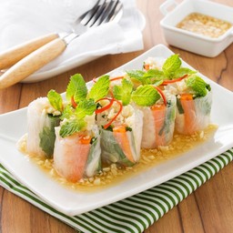 ปอเปี๊ยะบานาน่าลีฟ