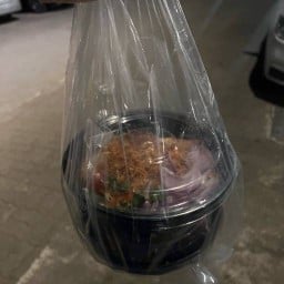 ยำนอกโลก