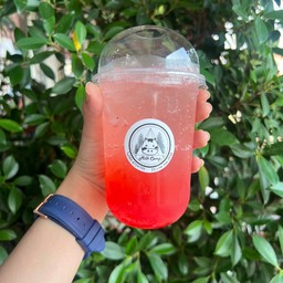 สตอเบอรี่โซดา