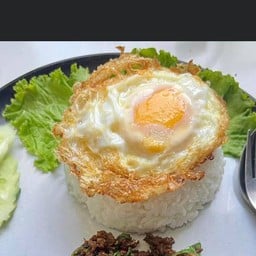 คั่ว กะเพรา (เตี๋ยว ตุ๋น หน้า หอ)