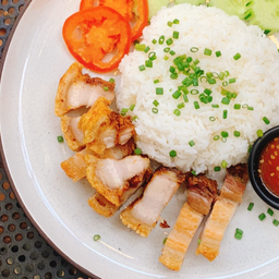 ข้าวหมูกรอบซาลูน