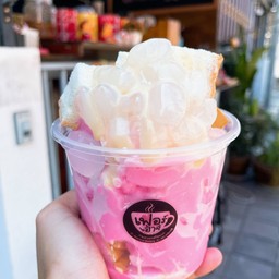 ปังเย็น นมชมพู ลูกชิด