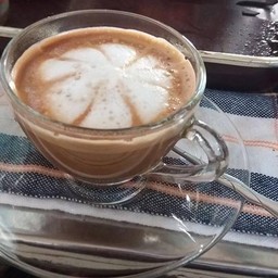 ลาเต้ร้อน