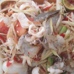 ตำปูปลาร้า กุ้งสด+หมึกสด