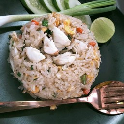 ข้าวผัดปู