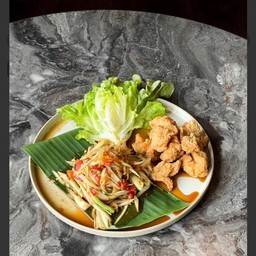 ตำไก่กรอบ