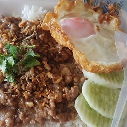หมูสับกระเทียมพริกไทย+ไข่ดาว