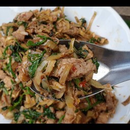 ผัดหัวปลี กับข้่าว