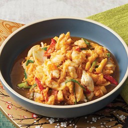 เนื้อปูผัดไข่เค็ม