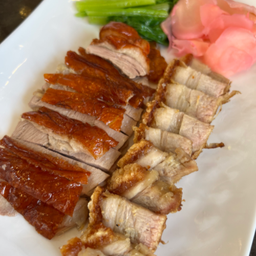 เป็ดหมูกรอบ กับข้าว