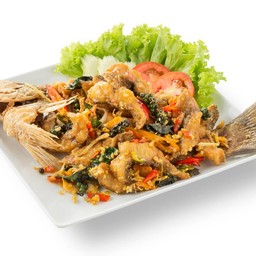 ปลากะพงผัดฉ่า