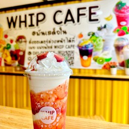 นมสดปั่น สตอเบอรี่ +วีปครีม