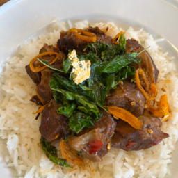 กะเพราหมูตุ๋นภาคใต้