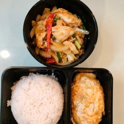 ข้าวปูผัดผงกะหรี่+ไข่ฟูปู