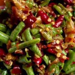 ปลายฟ้าตามสั่ง/ ส้มตำ ไม่มีสาขา