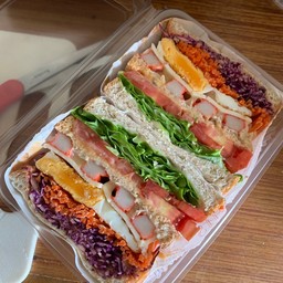 แซนด์วิชไข่ ปูอัด ชีส