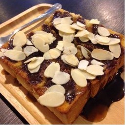 ปังปิ้งช๊อกอัลมอนด์