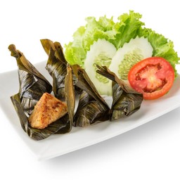 ไก่ห่อใบเตย