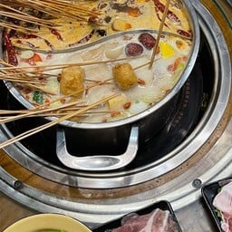 GAOXING MALA hotpot & BBQ สาขาทองหล่อ