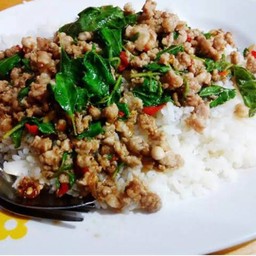 ข้าวกะเพราหมูสับ