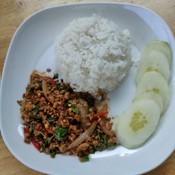 กะเพราหมูสับ2สหาย(พริกแห้งผสมพริกสด) ใส่ซีอิ๊วหวาน