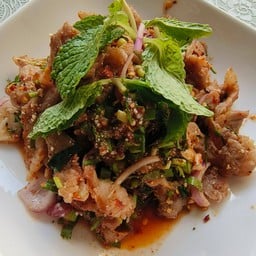 ก้อยเนื้อสุก