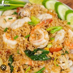 ข้าวผัดทะเล