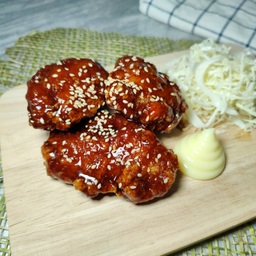 ไก่คาราเกะคลุกซอสรสเผ็ด