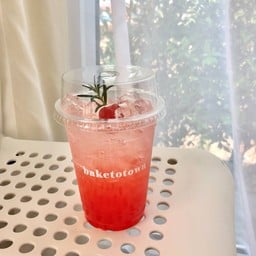 สตรอว์เบอร์รี่โซดา