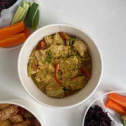 SC08 Rice + Stir-Fried Chicken Breast With Curry Powder