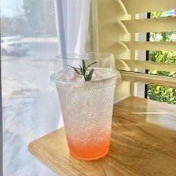 พีชโซดา