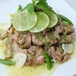 หมูเปรี้ยวปาก