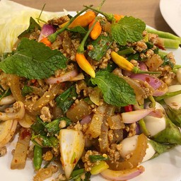 ลาบหมูสับ (ไม่หนัง)