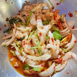 ยำขาไก่