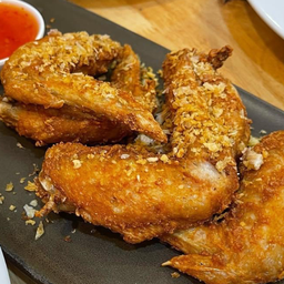 ปีกไก่ทอดฮ้อนๆ