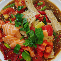 ตำเหลาหมูยอแซลม่อนสด