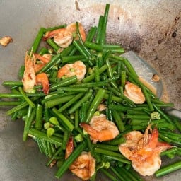 มลอาหารตามสั่ง