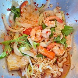 ยำมาม่าทะเล