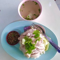 ฉันข้าวมันไก่