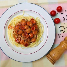 สปาเก็ตตี้ซอสแดง - หมูสับ