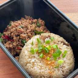 ข้าวผัดมันเนื้อ+กะเพราโคขุน